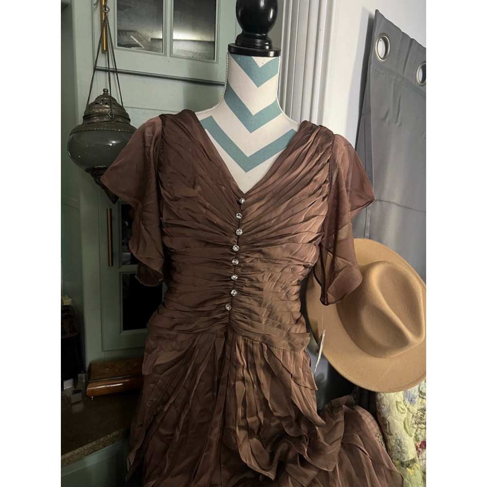 Women's Adrianna Papell Brown Ruched Maxi Dress Size 8 - Picture 4 of 6